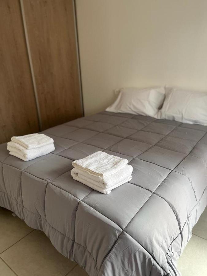 Hostel Los Cormoranes Ushuaia Ngoại thất bức ảnh