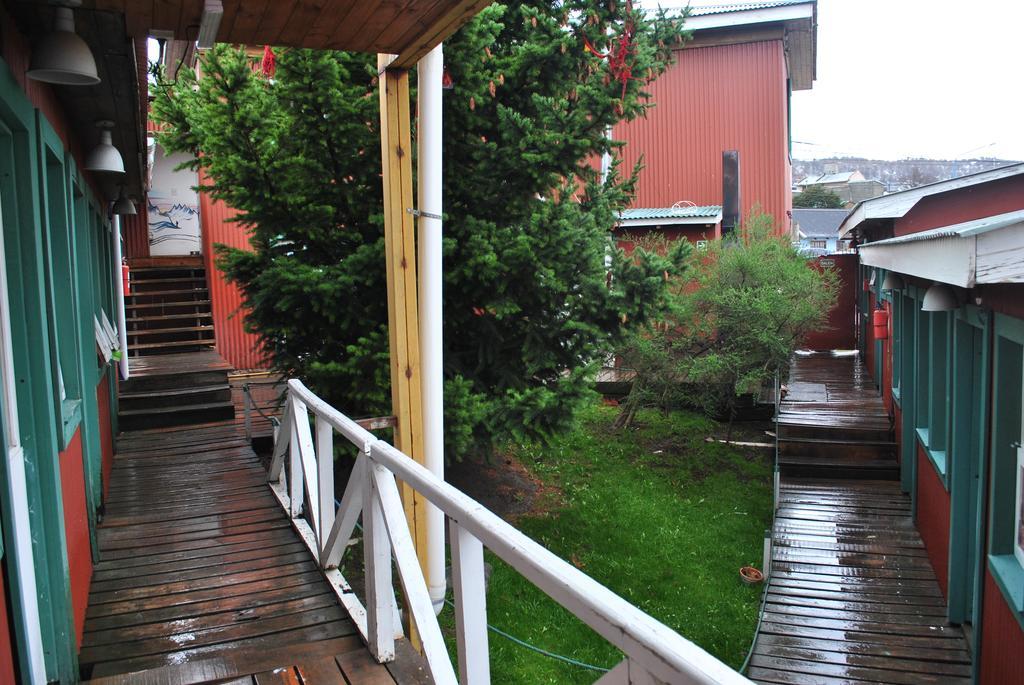 Hostel Los Cormoranes Ushuaia Ngoại thất bức ảnh