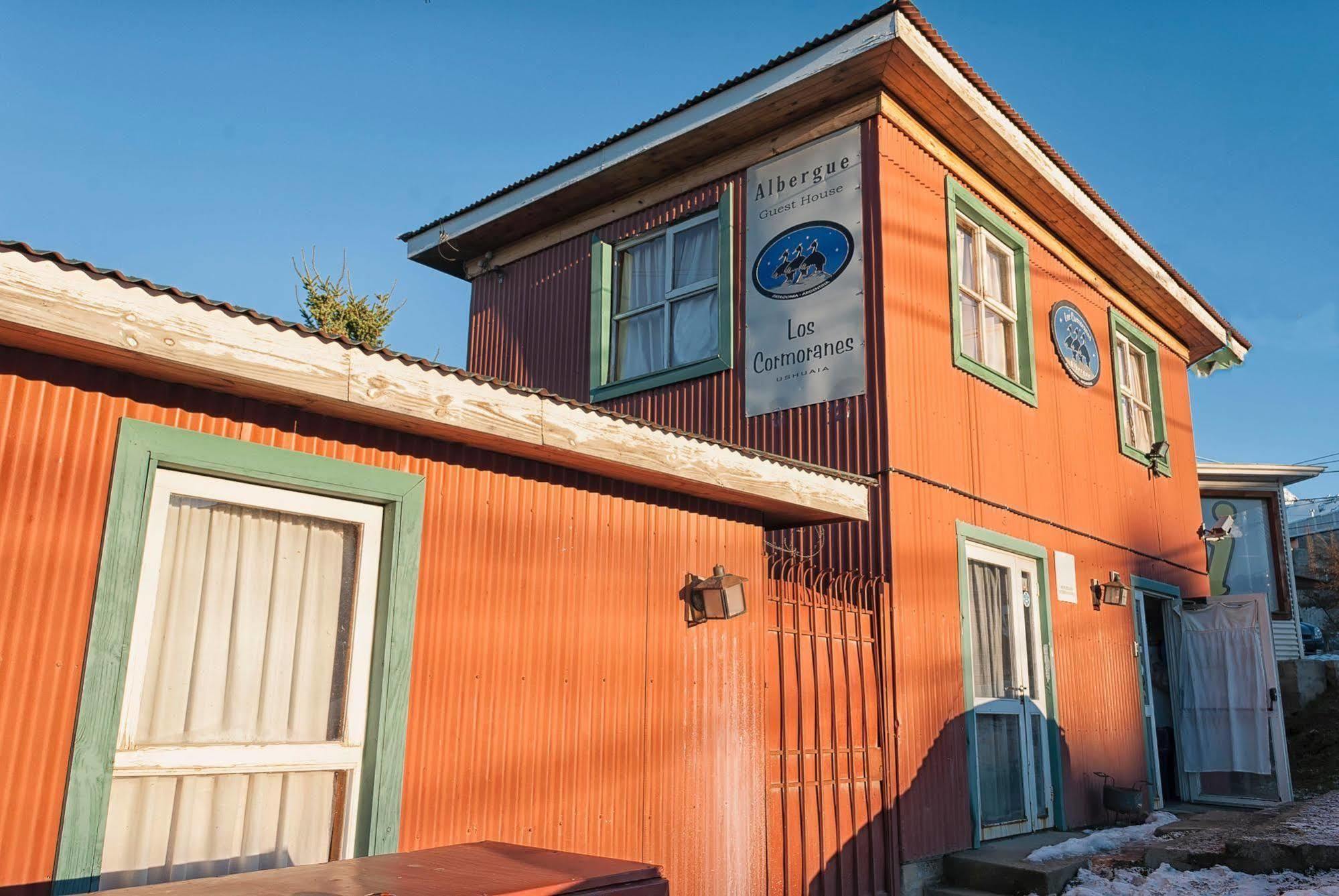 Hostel Los Cormoranes Ushuaia Ngoại thất bức ảnh
